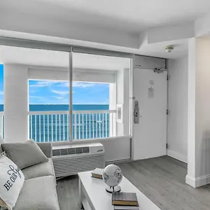 Daytona Ocean Front Aparthotel
